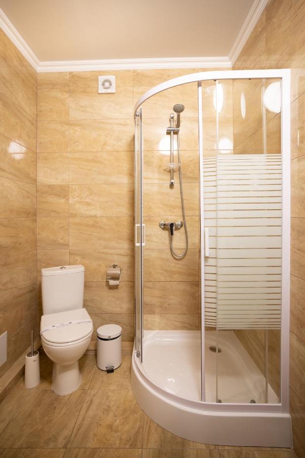Private Rooms In Hotel Lift 1R Bukovel Exterior photo